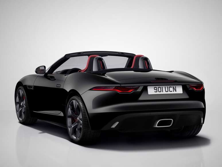 Jaguar F-Type Dynamic Black 2022