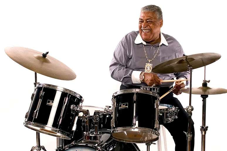 Baterista Sam Lay morre aos 86 anos