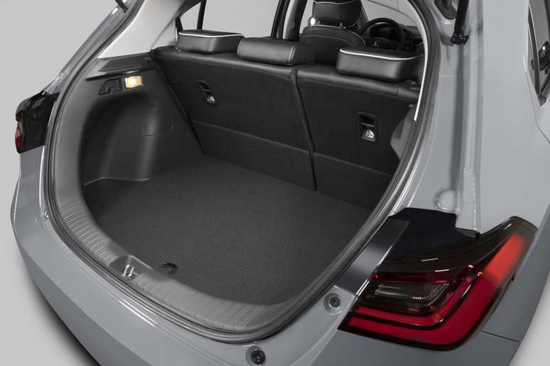 Novo City Hatch: 268 litros de capacidade