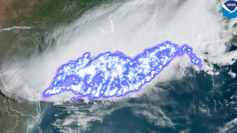 Imagem de satélite do relâmpago da Administração Nacional Oceânica e Atmosférica