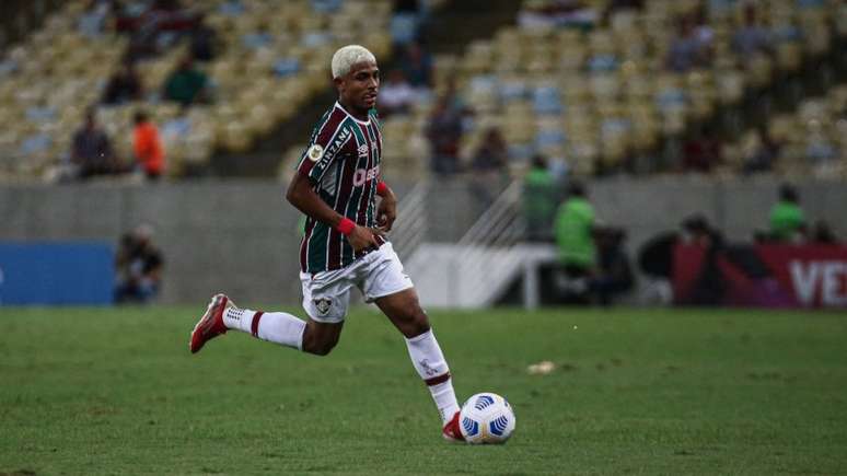 John Kennedy era um dos reservas de Fred para a temporada do Fluminense (Foto: Lucas Merçon/Fluminense FC)