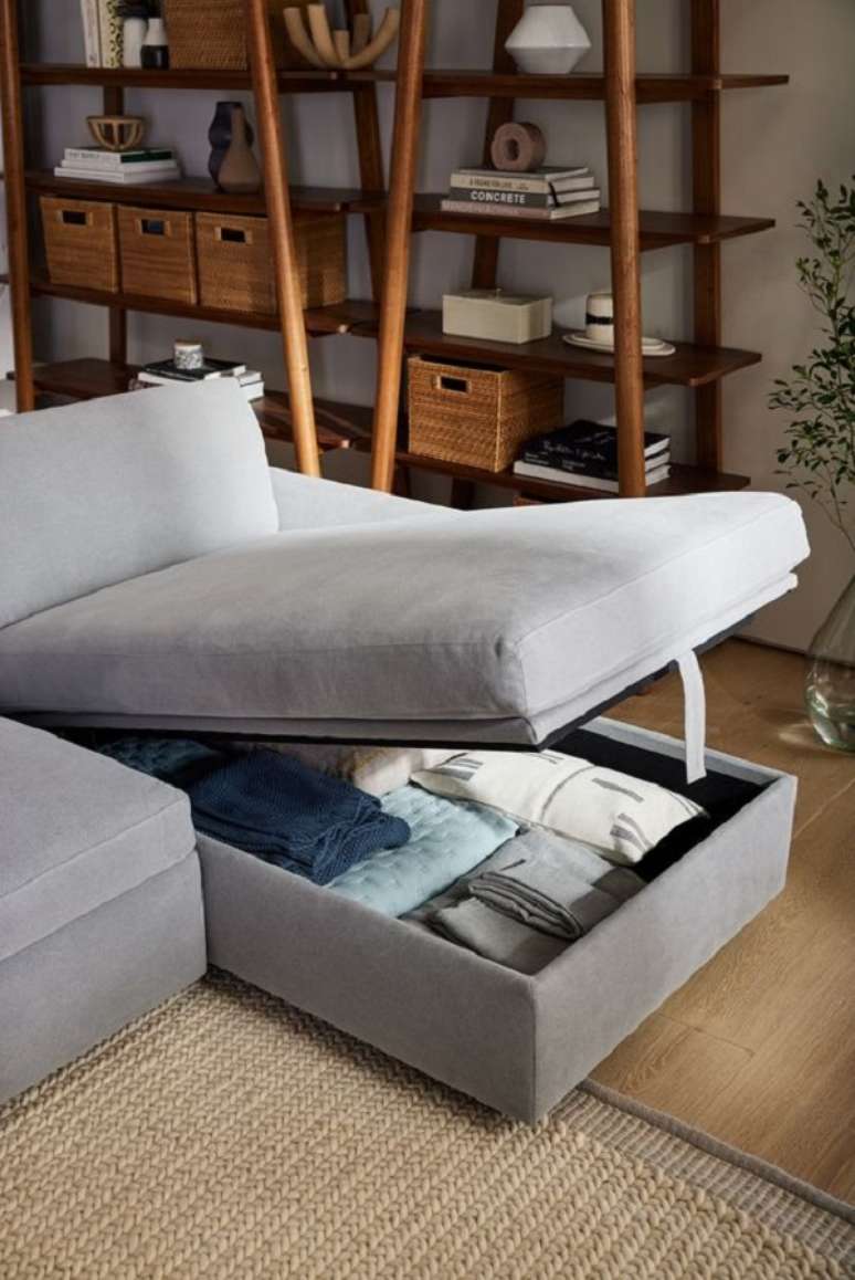 41. M&oacute;veis inteligentes para sala de estar &ndash; Foto West Elm