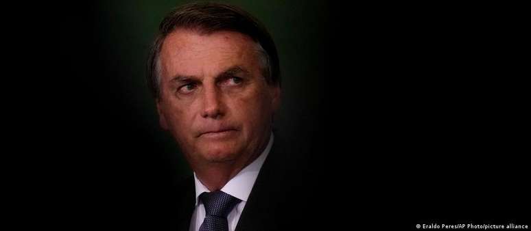 Delegada afirmou que o fato de Bolsonaro ter faltado a depoimento n&atilde;o prejudicou o esclarecimento dos fatos