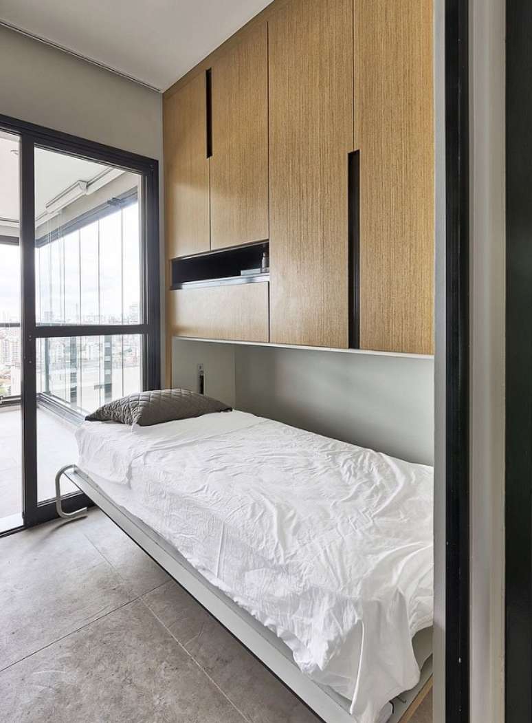 49. Quarto de solteiro com m&oacute;veis inteligentes &ndash; Foto Voa Arquitetura