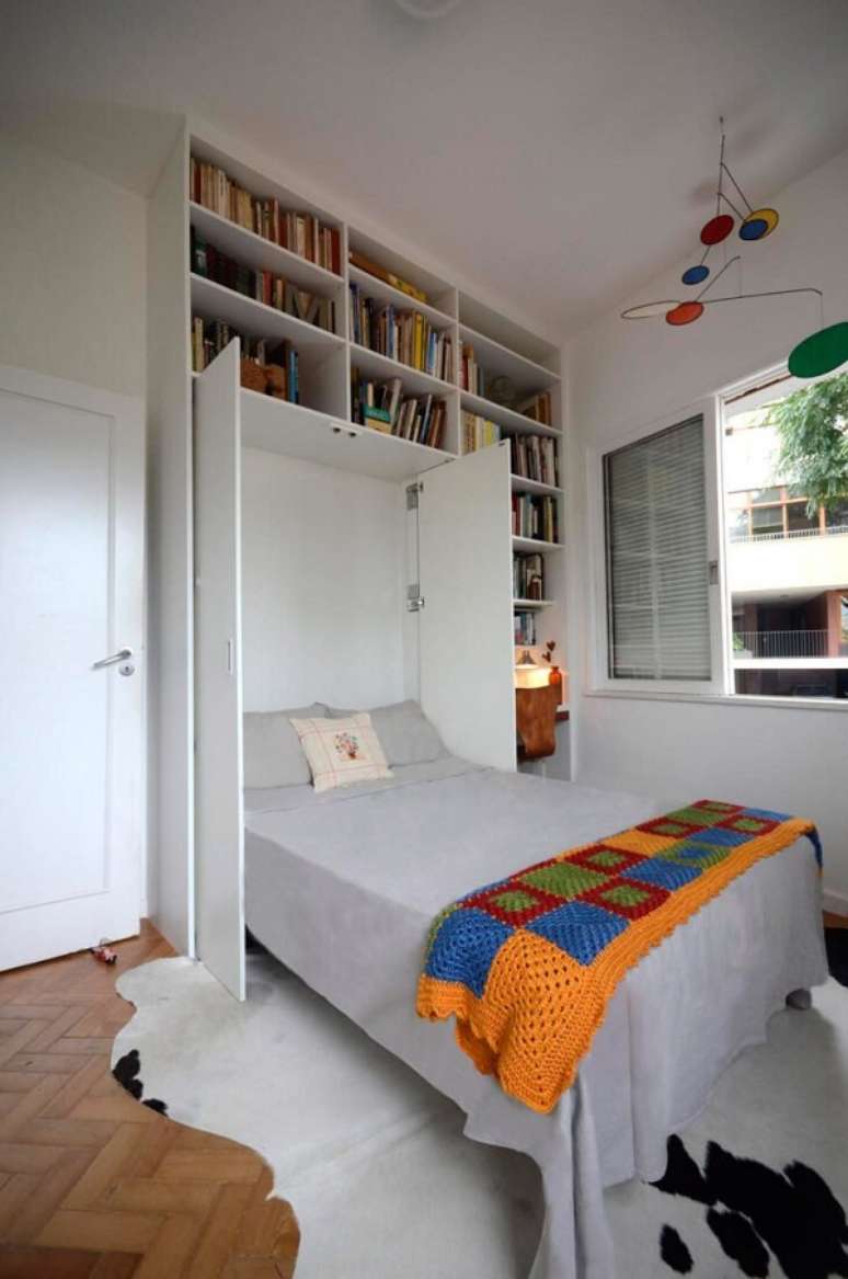 46. Quarto com cama retr&aacute;til e m&oacute;veis inteligentes &ndash; Foto Camaflage