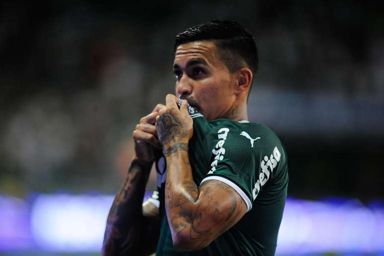 Antes de viagem para o Mundial, Palmeiras vence o Água Santa