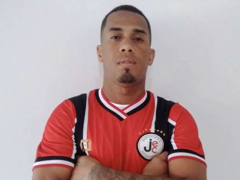 Mailson é a esperança de gols do Joinville para a temporada 2022 (Foto: Divulgação/Joinville)