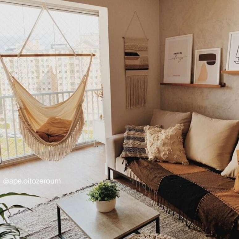 27. Macram&ecirc; de parede com rede de descanso &ndash; Foto Ape Oitozeroum