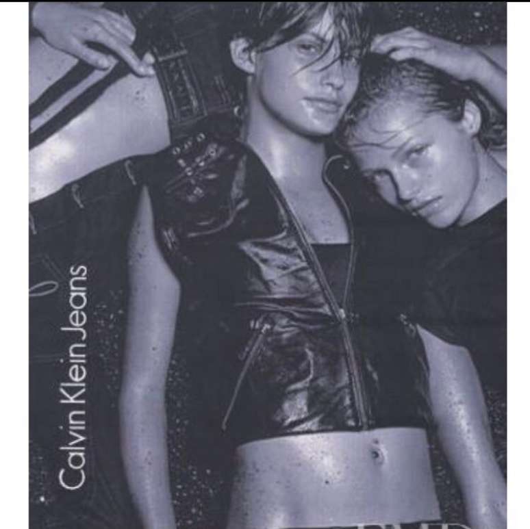 Carol Francischini na campanha da Calvin Klein, aos 14 anos 