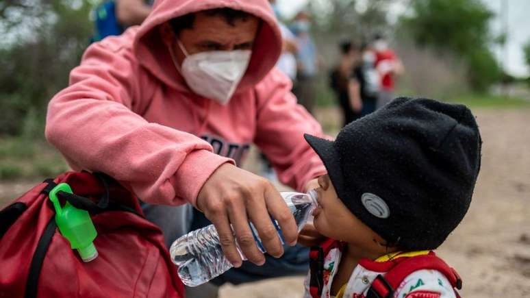 Quase 25 mil venezuelanos chegaram à fronteira sul dos EUA nos últimos meses