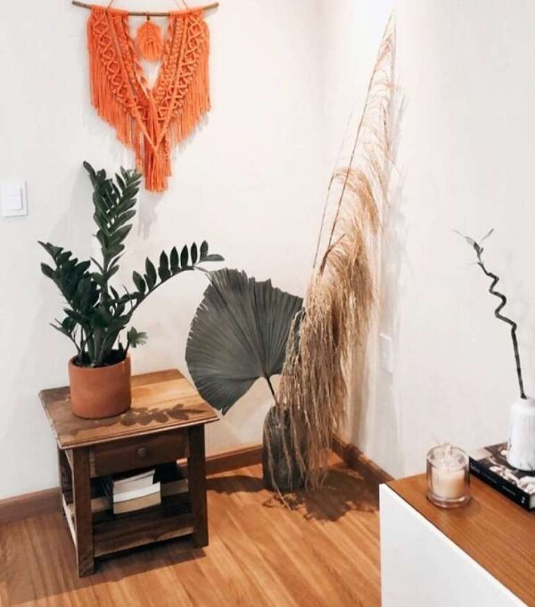 52. Macram&ecirc; parede para sala boho &ndash; Foto Madame Cozinha