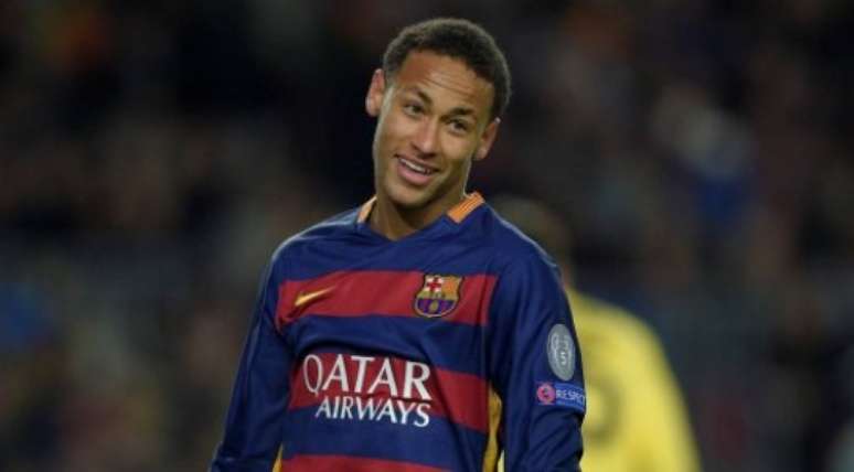 Após muito mistério, Neymar parte para o Barcelona (Foto: AFP)