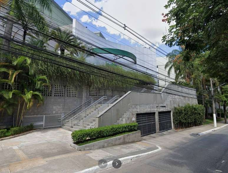 Fachada do Shopping Jardim Sul, na zona sul da capital paulista. Joalheria do local foi assaltada neste sábado, 5