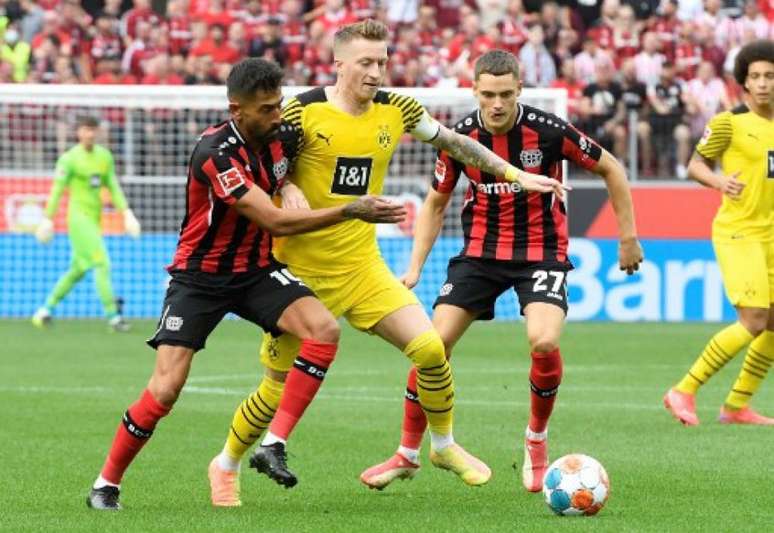 Este é o penúltimo jogo da rodada (Foto: ROBERTO PFEIL/AFP)