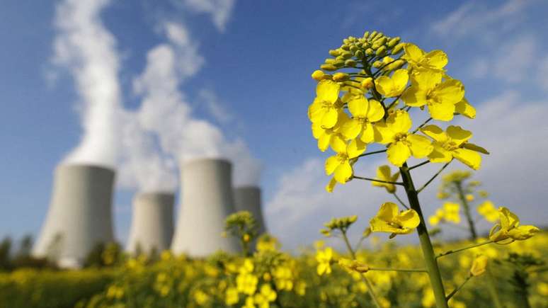 Central Nuclear de Temelín, na República Tcheca: UE está dividida em relação à modalidade