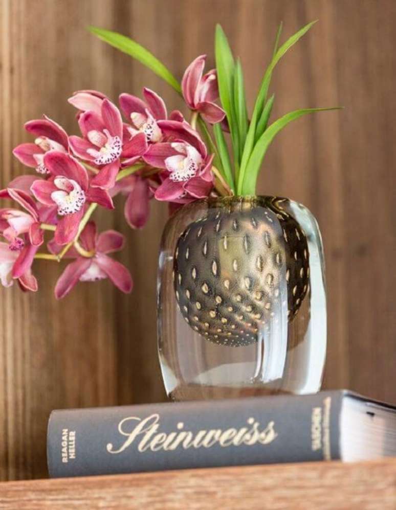58. Vaso de flor para sala feito de murano &ndash; Foto Cristais Cadoro