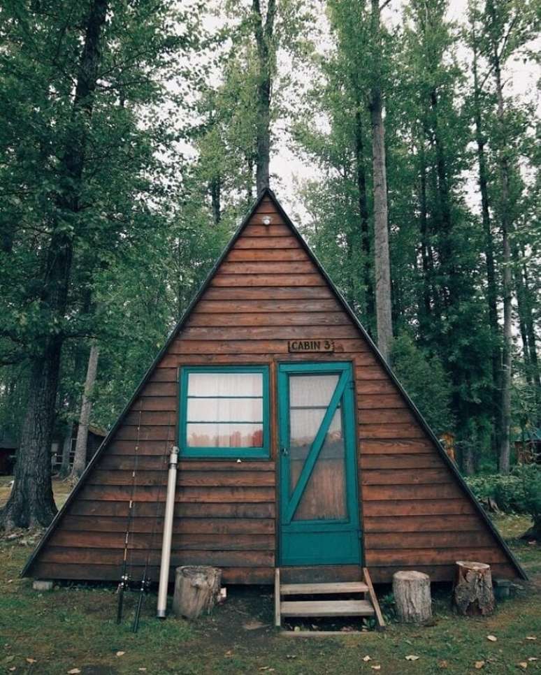 6. A cabana de madeira simples pode ser construída em poucos meses. Fonte: Sarah Gevirtzman