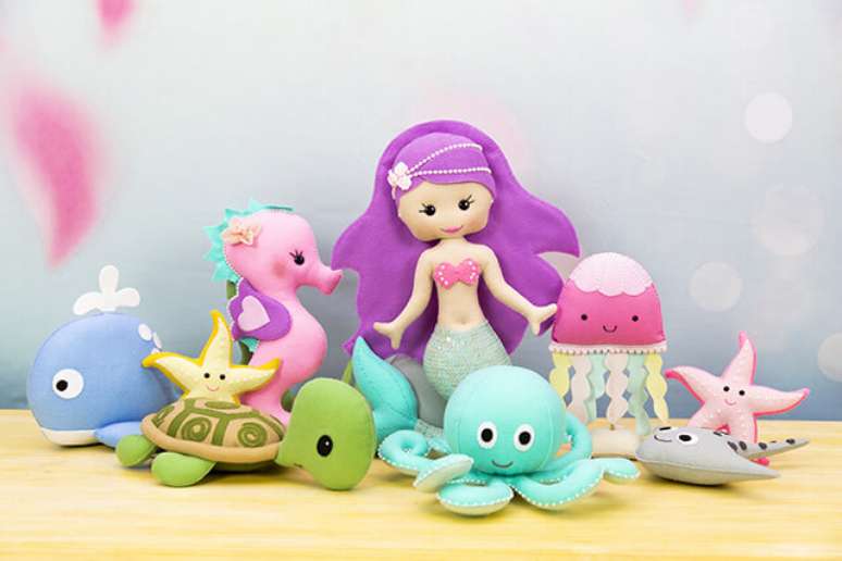 9. As sereias de feltro trazem um toque especial para a decora&ccedil;&atilde;o. Fonte: Escola de Feltro