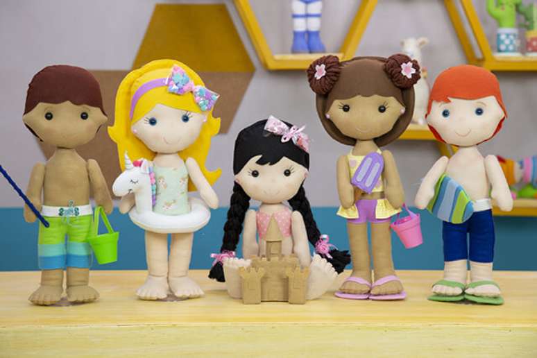 28. A tem&aacute;tica pool party combina muito com festas de crian&ccedil;as maiores. Fonte: Escola de Feltro