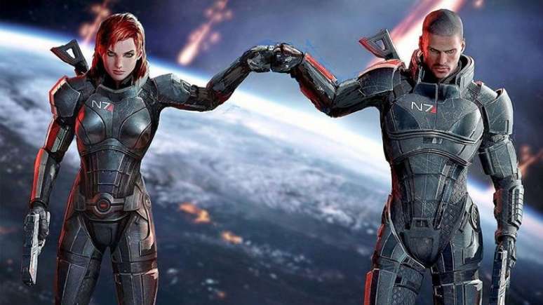 Henry Cavill já disse por aí que adoraria participar da série baseada em Mass Effect