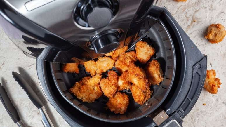 5 formas diferentes e fáceis de preparar batata na Airfryer