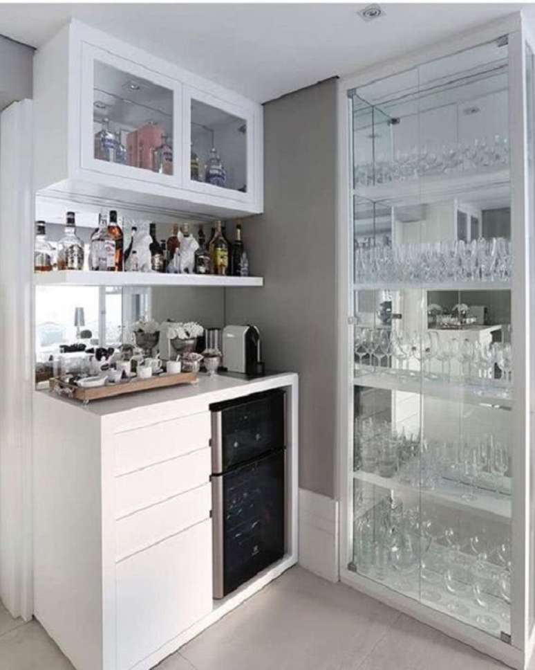 56. bandeja espelhada para bar e cristaleira &ndash; Foto Desain