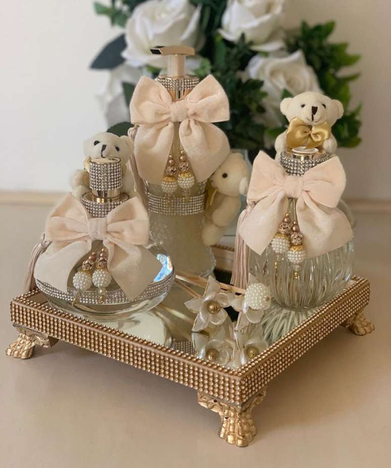 9. Bandeja decorativa para quarto infantil &ndash; Foto Atelie Menina Charmosa