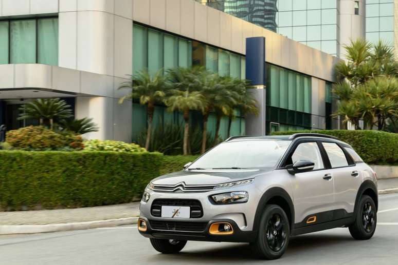 Citroën C4 Cactus: descontos de até R$ 16 mil e parcela para 2024