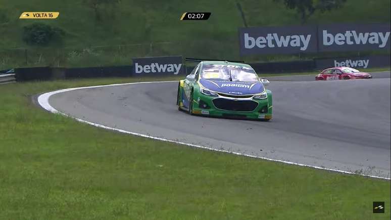 Massa abandonou nos minutos finais em Interlagos 