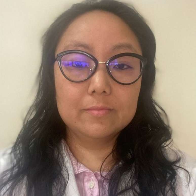 Por ser neurologista, Clarissa Yasuda diz que percebe 'diferenças muito sutis' em suas funções cognitivas depois de ter tido covid-19