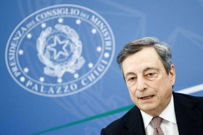 Draghi telefonou para Zelensky para debater crise ucraniana