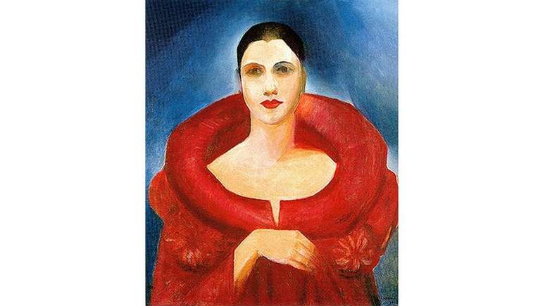 Quadro de 1923 de Tarsila do Amaral &eacute; um autorretrato da pintora em um traje vermelho de gola alta