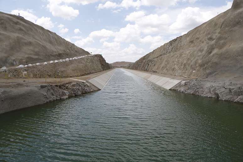 Parte da maior obra de infraestrutura hídrica de Pernambuco.