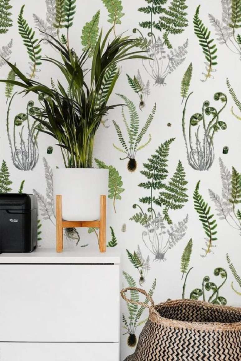 40. Papel de parede folhagem tropical com diversas espécies de plantas. Fonte: Home Decor