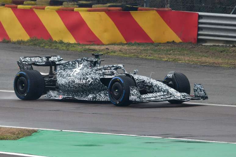 Bottas foi o responsável por pilotar o carro em Fiorano