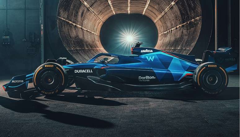 O Williams FW44 visto de lado