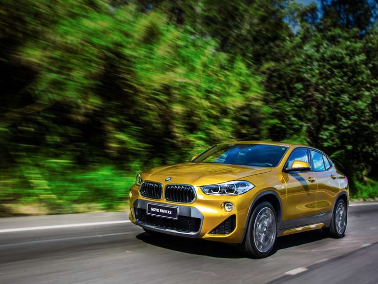 BMW X2 deixa de ser oferecido no Brasil