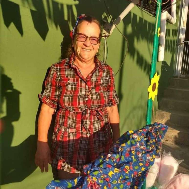 Dona Fia, de 74 anos, está entre as vítimas da tragédia de Petrópolis nesta terça-feira, 15. Ela fazia parte da diretoria do Projeto do Morro, que atende mais de 500 crianças e adolescentes na cidade