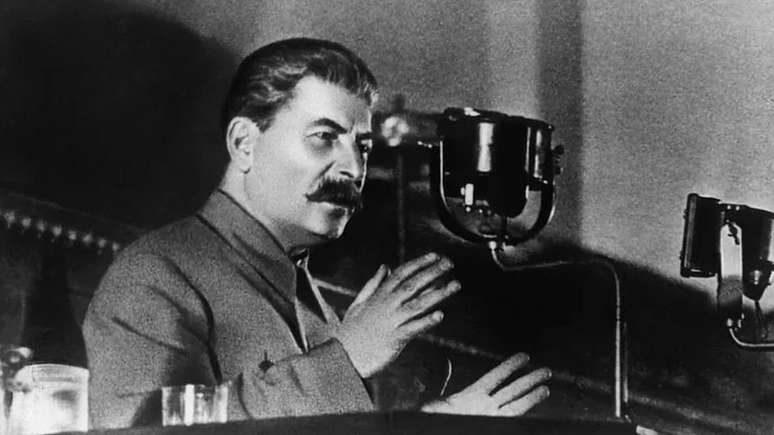 Regime comunista na gestão de Josef Stalin era totalitarista, com censura e assassinatos de opositores ao regime