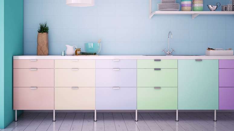 Os m&oacute;veis coloridos podem trazer mais alegria e vivacidade para os ambientes!