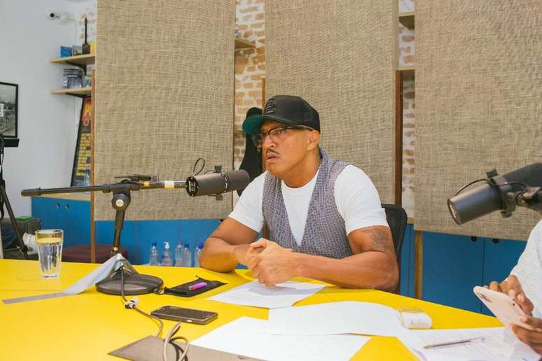 No podcast, Mano Brown e Fernando Holiday mostraram que é possível discordar e conversar ao mesmo tempo.