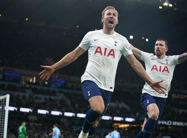 City perde para o Tottenham e deixa Liverpool encostar