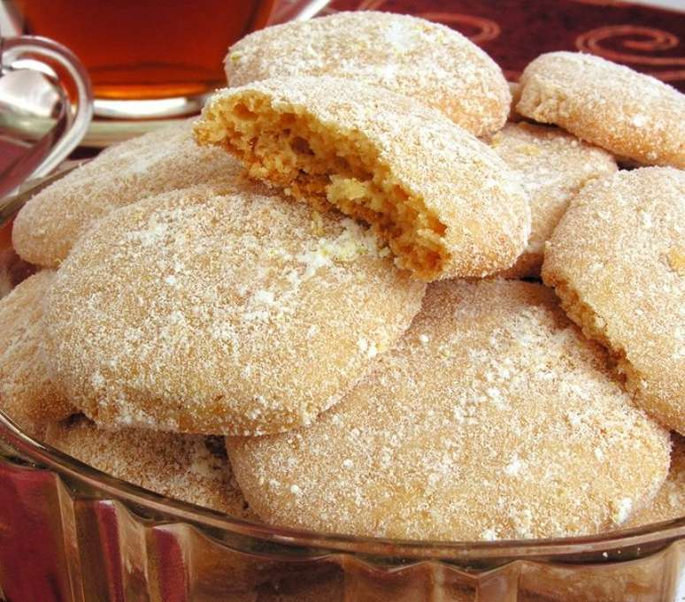 Biscoito de mel com laranja (Reprodu&ccedil;&atilde;o / Guia da Cozinha)