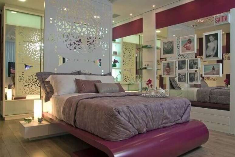 62. Quarto com camas diferentes e cabeceira desenhada – Foto Espaço do Traço