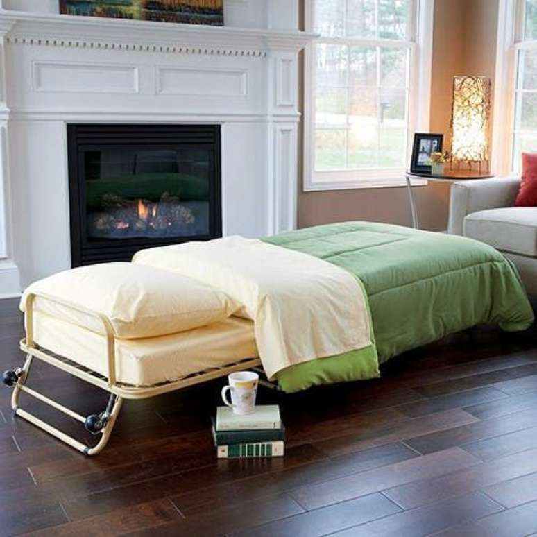 39. Poltrona que vira cama para sala de estar – Foto Apartment Therapy