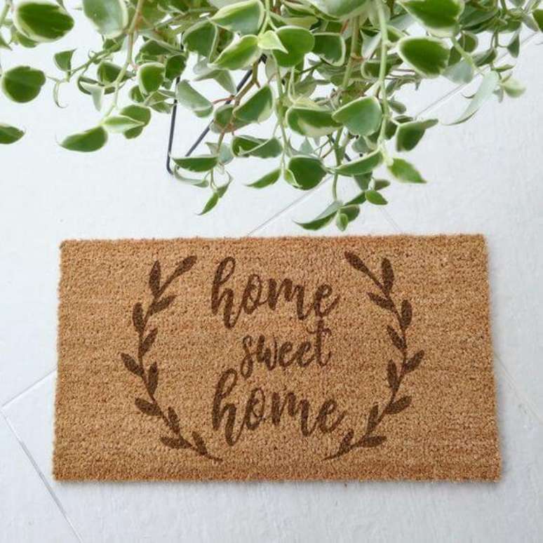 74. Modelo de capacho de porta divertido. Fonte: Elo7