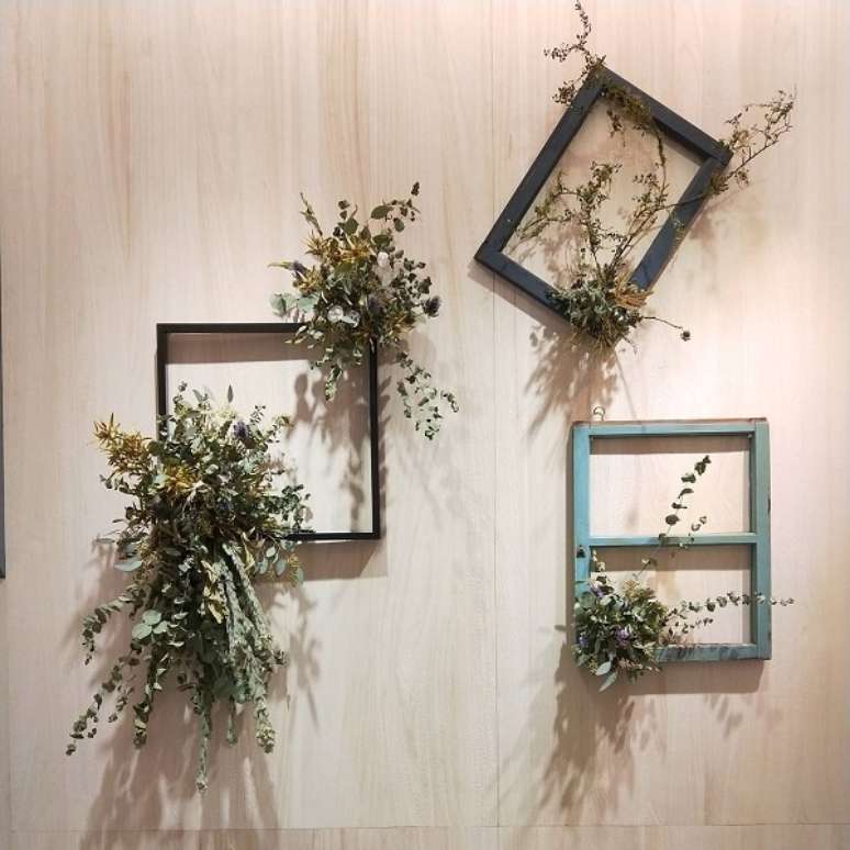 67. Quadros com flores secas na decora&ccedil;&atilde;o &ndash; Foto tzemdas Flower