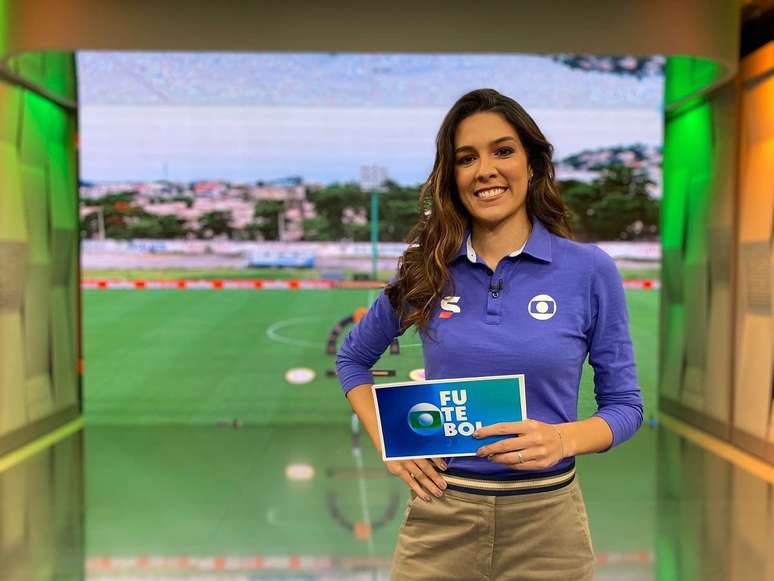 Renata Silveira, 32, é narradora do Sportv há 1 ano e já estreou na TV aberta