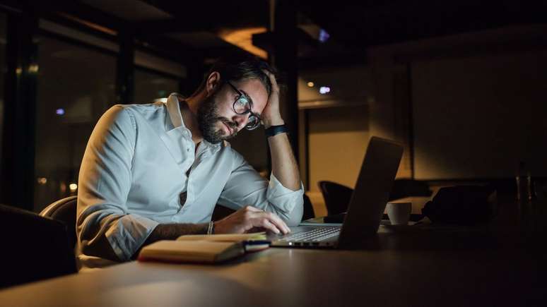 O trabalho em períodos da noite tende a prejudicar a saúde física e psicológica