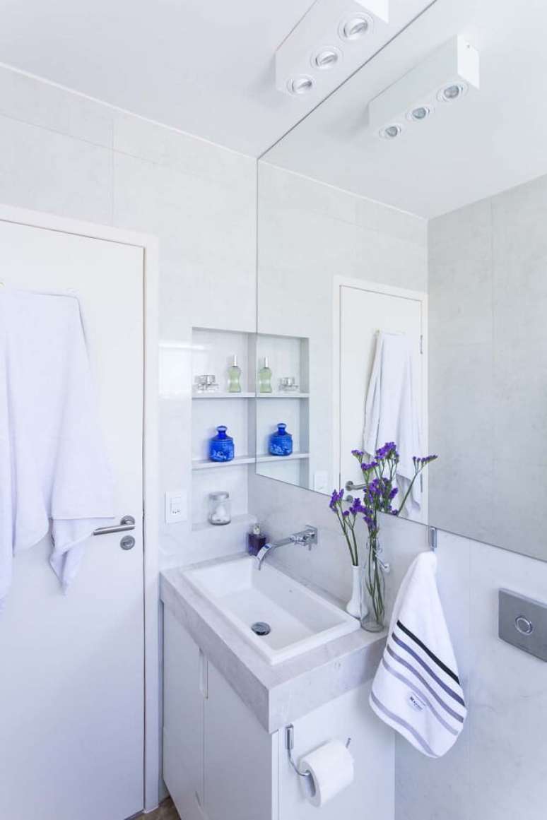 22. Modelo cuba de sobrepor para banheiro pequeno. Fonte: PAGAMA Arquitetura Design